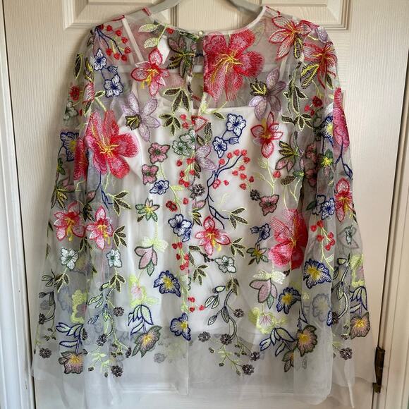 Marc Bouwer NWOT Mesh Embroidered Floral Blouse Colorful Sz M Flare Sleeves Boho - Picture 3 of 11